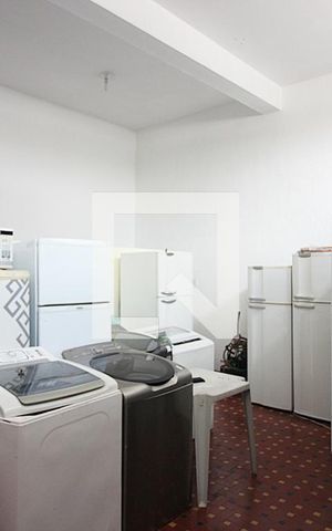 Casa à venda com 50m², 2 quartos e 1 vagaParte comercial 