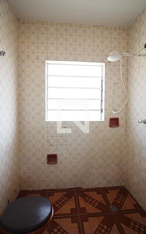 Casa à venda com 50m², 2 quartos e 1 vagaBanheiro 1