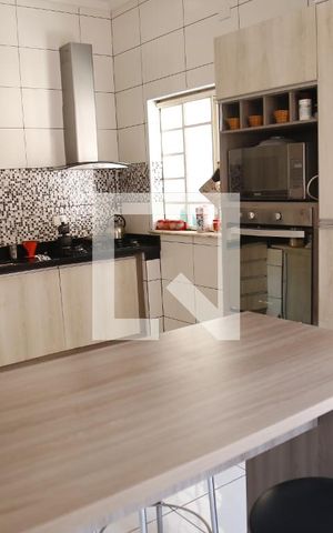 Casa à venda com 200m², 4 quartos e 2 vagasCozinha