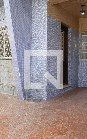 Casa à venda com 200m², 4 quartos e 2 vagasGaragem