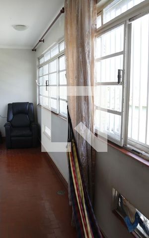 Casa à venda com 200m², 4 quartos e 2 vagasSacada da Suíte