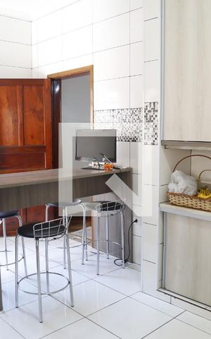 Casa à venda com 200m², 4 quartos e 2 vagasCozinha