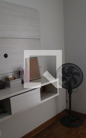 Casa à venda com 200m², 4 quartos e 2 vagasQuarto 2