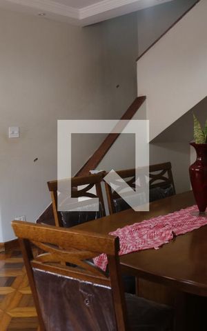 Casa à venda com 200m², 4 quartos e 2 vagasSala de Jantar