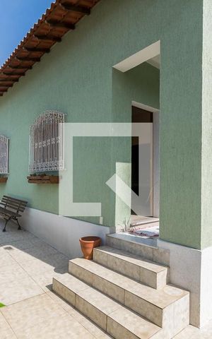 Casa à venda com 128m², 2 quartos e 2 vagas Casa à venda com 128m², 2 quartos e 2 vagasÁrea Externa