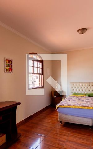 Casa à venda com 273m², 3 quartos e 3 vagas Casa à venda com 273m², 3 quartos e 3 vagasSuíte 1