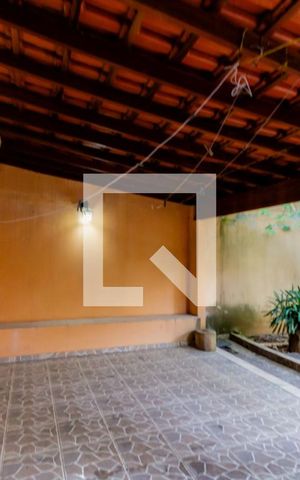 Casa à venda com 273m², 3 quartos e 3 vagas Casa à venda com 273m², 3 quartos e 3 vagasChurrasqueira