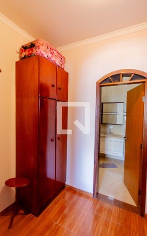 Casa à venda com 273m², 3 quartos e 3 vagas Casa à venda com 273m², 3 quartos e 3 vagasSuíte 1