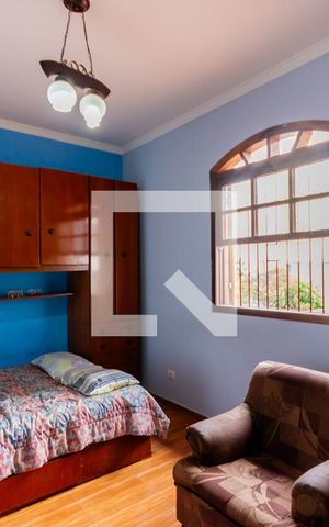 Casa à venda com 273m², 3 quartos e 3 vagas Casa à venda com 273m², 3 quartos e 3 vagasSuíte 2