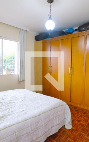 Casa à venda com 227m², 3 quartos e 2 vagasQuarto 1