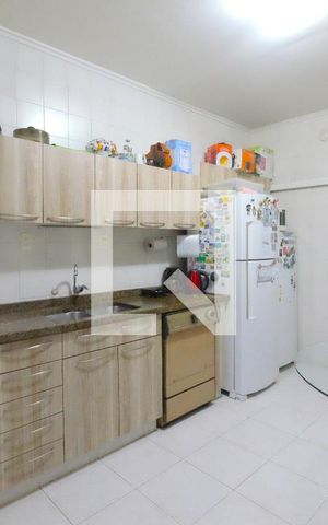 Casa à venda com 227m², 3 quartos e 2 vagasCozinha