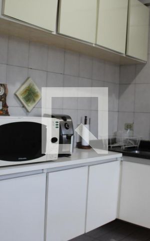Apartamento para alugar com 54m², 1 quarto e sem vagaDetalhe da cozinha