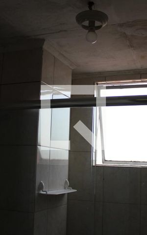 Apartamento para alugar com 54m², 1 quarto e sem vagaDetalhe do banheiro
