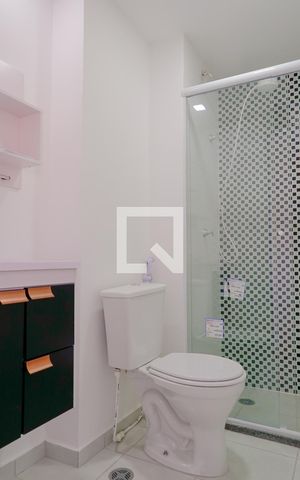 Studio para alugar com 31m², 1 quarto e sem vaga Studio para alugar com 31m², 1 quarto e sem vagaBanheiro