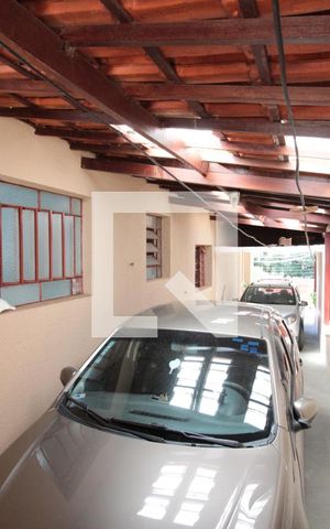 Casa à venda com 360m², 3 quartos e 4 vagasGaragem