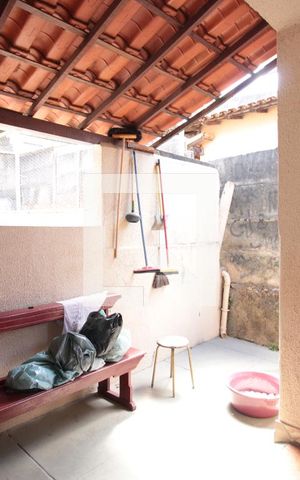 Casa à venda com 360m², 3 quartos e 4 vagasArea de Serviço