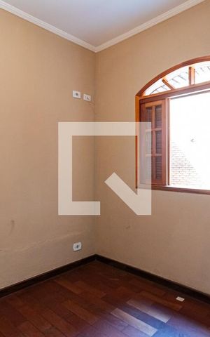 Casa para alugar com 240m², 4 quartos e 2 vagasDormitório 3