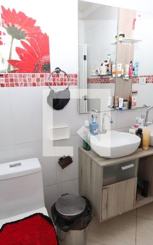 Casa à venda com 160m², 4 quartos e 2 vagasBanho