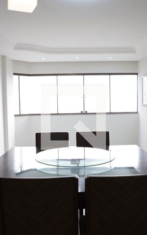 Apartamento para alugar com 110m², 4 quartos e 2 vagasSala