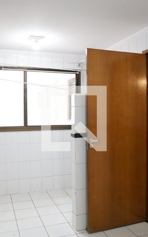 Apartamento para alugar com 110m², 4 quartos e 2 vagasCozinha
