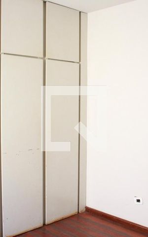 Casa para alugar com 300m², 6 quartos e 6 vagasQuarto 3