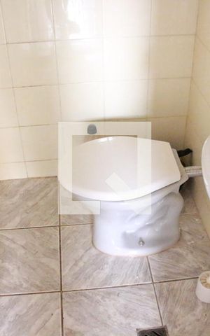 Casa para alugar com 300m², 6 quartos e 6 vagasLavabo