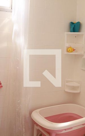 Apartamento para alugar com 143m², 3 quartos e 2 vagasBanheiro