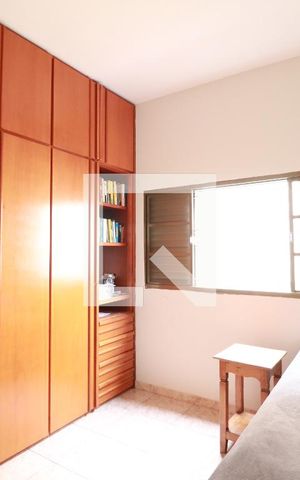 Casa para alugar com 200m², 4 quartos e 4 vagasSuíte 2