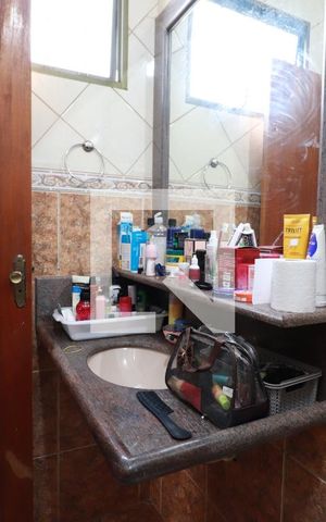 Casa para alugar com 200m², 4 quartos e 4 vagasBanheiro da Suíte 1