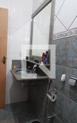 Casa para alugar com 200m², 4 quartos e 4 vagasBanheiro da Suíte 2