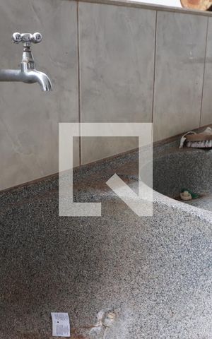 Casa para alugar com 200m², 4 quartos e 4 vagasÁrea de Serviço