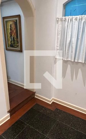 Apartamento à venda com 170m², 3 quartos e 2 vagas Apartamento à venda com 170m², 3 quartos e 2 vagasHall