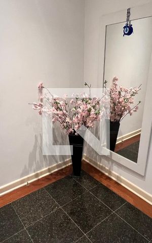 Apartamento à venda com 170m², 3 quartos e 2 vagas Apartamento à venda com 170m², 3 quartos e 2 vagasHall