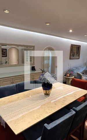 Apartamento à venda com 170m², 3 quartos e 2 vagas Apartamento à venda com 170m², 3 quartos e 2 vagasSala de jantar
