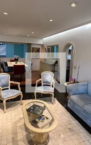 Apartamento à venda com 170m², 3 quartos e 2 vagas Apartamento à venda com 170m², 3 quartos e 2 vagasSala de tv