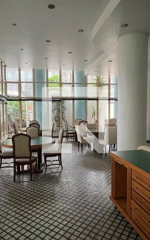 Apartamento à venda com 170m², 3 quartos e 2 vagas Apartamento à venda com 170m², 3 quartos e 2 vagasSalão de festa