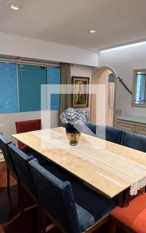 Apartamento à venda com 170m², 3 quartos e 2 vagas Apartamento à venda com 170m², 3 quartos e 2 vagasSala de jantar