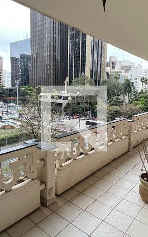 Apartamento à venda com 170m², 3 quartos e 2 vagas Apartamento à venda com 170m², 3 quartos e 2 vagasVaranda da Sala