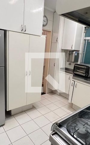 Apartamento à venda com 170m², 3 quartos e 2 vagas Apartamento à venda com 170m², 3 quartos e 2 vagasCozinha