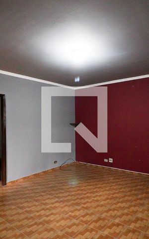 Casa para alugar com 220m², 4 quartos e 4 vagasSala