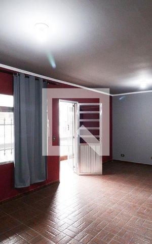 Casa para alugar com 220m², 4 quartos e 4 vagasSala