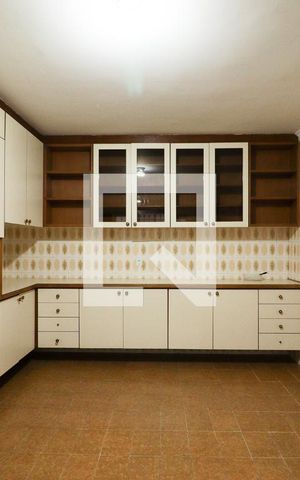Casa para alugar com 220m², 4 quartos e 4 vagasCozinha