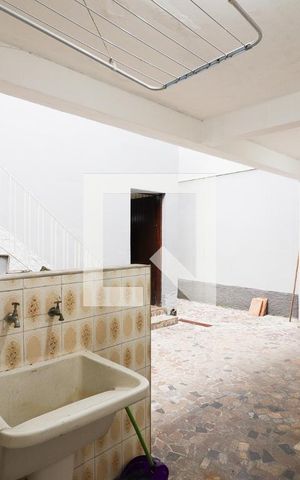 Casa para alugar com 220m², 4 quartos e 4 vagasÁrea de Serviço