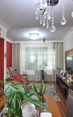 Casa à venda com 200m², 2 quartos e 2 vagasSala 