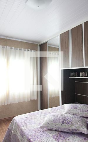 Casa à venda com 200m², 2 quartos e 2 vagasQuarto 1