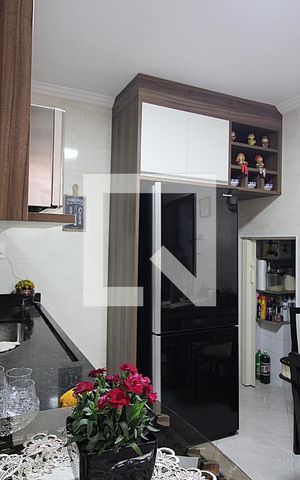 Casa à venda com 200m², 2 quartos e 2 vagasCozinha