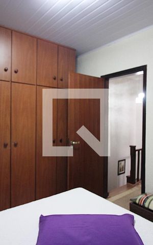 Casa à venda com 200m², 2 quartos e 2 vagasQuarto 2