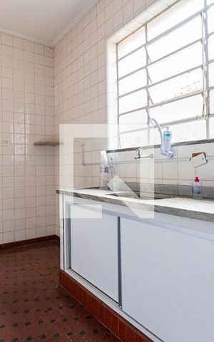 Casa à venda com 210m², 5 quartos e 3 vagasCozinha