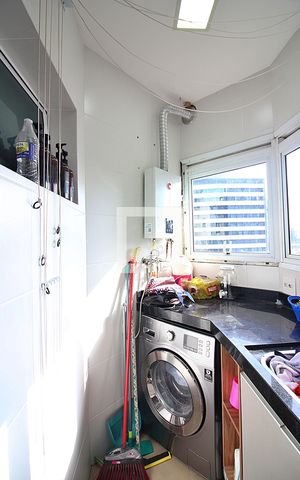 Apartamento para alugar com 69m², 2 quartos e 2 vagasÁrea de Serviço