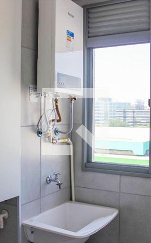 Apartamento à venda com 41m², 2 quartos e sem vaga Apartamento à venda com 41m², 2 quartos e sem vagaÁrea de Serviço